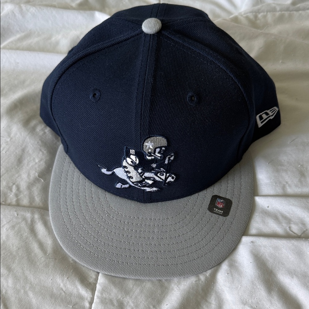 New Era Navy and Gray NFL Team Logo Snapback Hat Dallas Cowboys